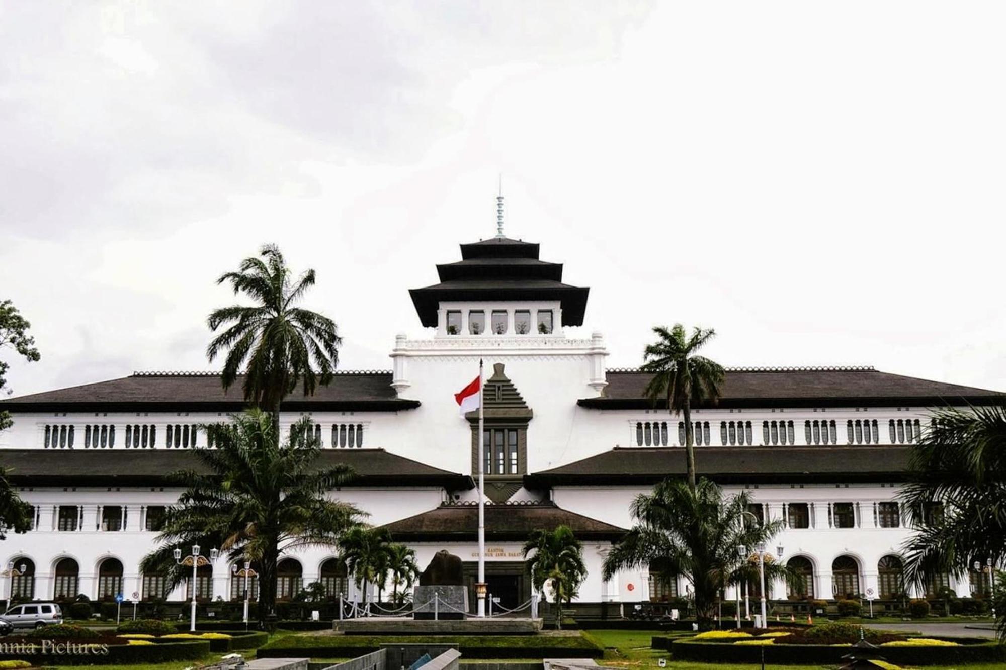 Oyo Life 2391 Baladewa Residence Syariah Karawang Exteriér fotografie