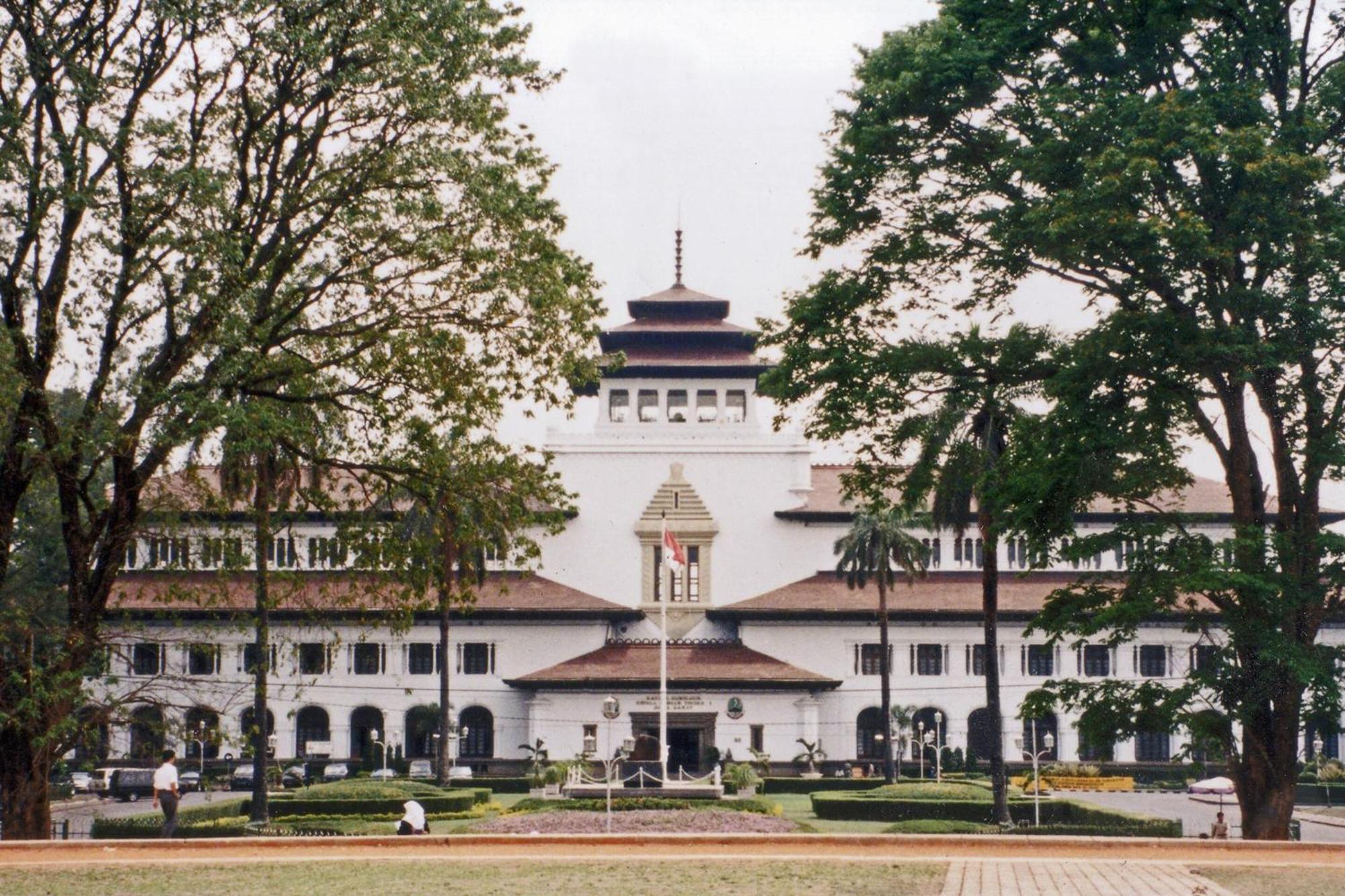 Oyo Life 2391 Baladewa Residence Syariah Karawang Exteriér fotografie